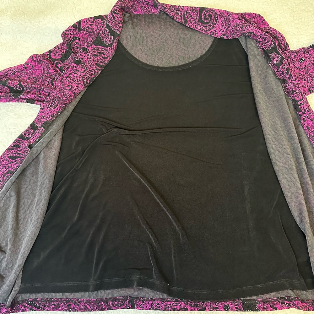 Women’s purple and black blouse - Picture 6 of 8